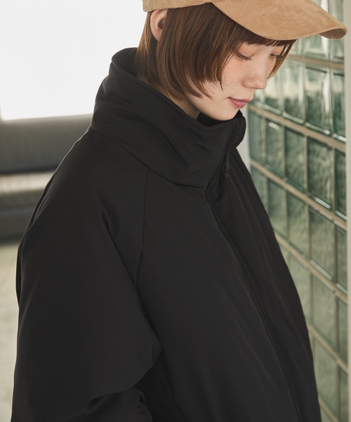 The Zeroweight running jacket in firelight | High