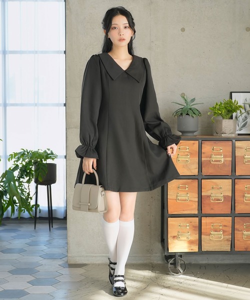 Newlyme(ニューリーミー)の「選べる丈美シルエット長袖ワンピース(ワンピース・レディース・ブラック×ホワイト/ブラック系その他/ブラック/ブラック系その他2/サックスブルー/ブルー・X-LARGE/XX-LARGE/MEDIUM/SMALL/LARGE)」の20枚目の写真