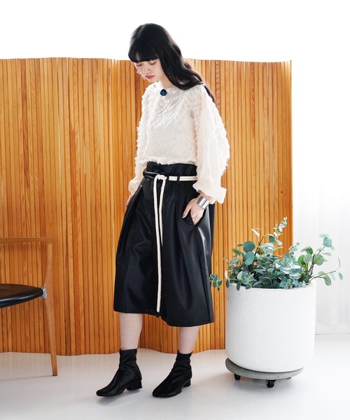 Aphlotus（アプロタス）の「バギーフレアハーフパンツ（その他