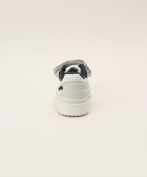 adidas(アディダス)の「【ADIDAS/アディダス】FORUM LOW(スニーカー・レディース・ライトグレー・23.5cm/23cm/24.5cm/24cm)」の6枚目の写真