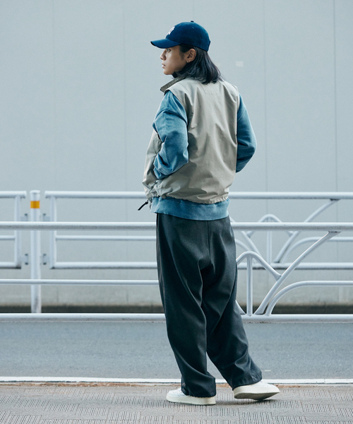 JOURNAL STANDARD（ジャーナルスタンダード）の「【LASKA AERO / ラスカエアロ】ベスト（ベスト・メンズ・ブラック/ライトグレー/ホワイト×ホワイト/ブラウン系その他・MEDIUM/LARGE）」の10枚目の写真