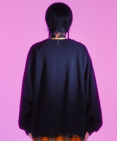 NICE GHOST CLUB(ナイスゴーストクラブ)の「A'GEM/9 × .kom『NICE GHOST CLUB/ナイスゴーストクラブ』 PRINCESS SWEATSHIRTS/プリンセスデザイン プルオーバー スウェット(スウェット・メンズ・ブラック/レッド・L/M)」の4枚目の写真