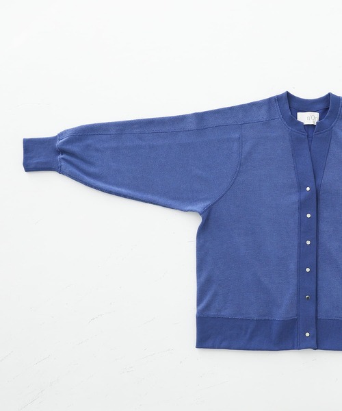 n'OrLABEL（ノアールレーベル）の「【廃盤】『カットソーVネックカーディガン』（カーディガン/ボレロ・レディース・ブラック/オフホワイト/ブルー・FREE）」の18枚目の写真