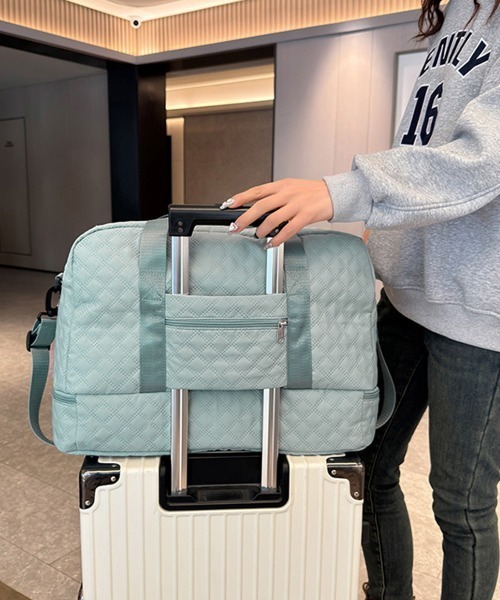 Miniministore(ミニミニストア)の「【新色追加】ボストンバッグ キルティング 旅行カバン(ボストンバッグ・レディース・ピンク/グリーン/オフホワイト/スモークピンク/ブラック/グレー・FREE)」の12枚目の写真