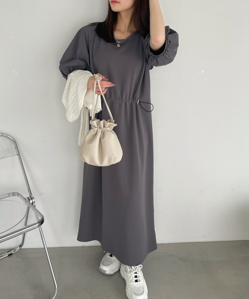 Eclat one(エクラワン)の「バルーンスリーブ ウエストドロスト ワンピース(ワンピース・レディース・ブラウン/ライトグレー/ネイビー/チャコールグレー・FREE)」の12枚目の写真