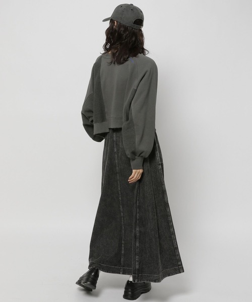 niko and...（ニコアンド）の「2WAYハギハギ裏毛プルオーバー（スウェット・レディース・イエロー/ライトグレー/チャコール/ブルー・SHORT/TALL）」の8枚目の写真