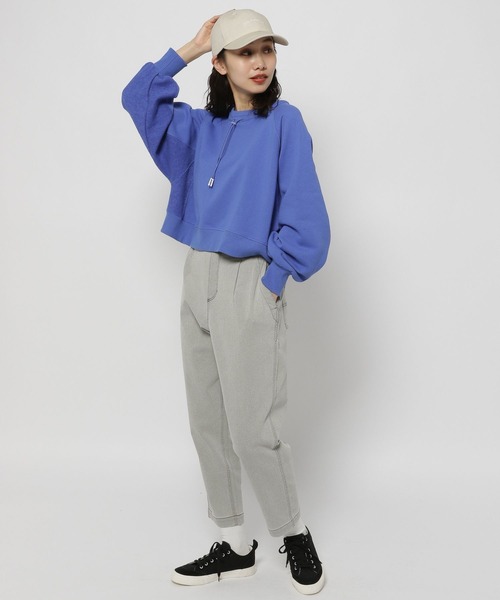 niko and...（ニコアンド）の「2WAYハギハギ裏毛プルオーバー（スウェット・レディース・イエロー/ライトグレー/チャコール/ブルー・SHORT/TALL）」の15枚目の写真