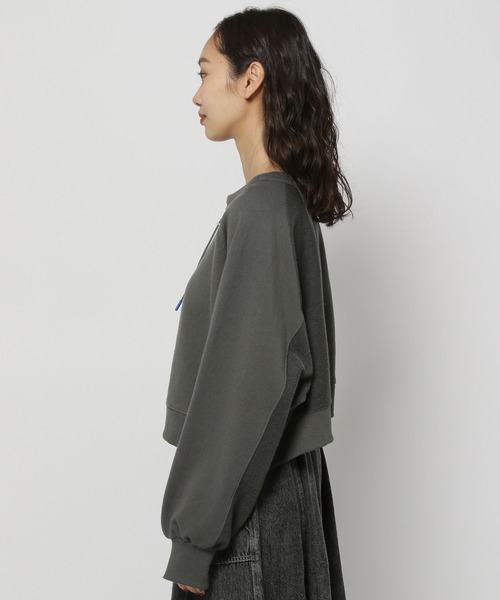 niko and...（ニコアンド）の「2WAYハギハギ裏毛プルオーバー（スウェット・レディース・イエロー/ライトグレー/チャコール/ブルー・SHORT/TALL）」の17枚目の写真