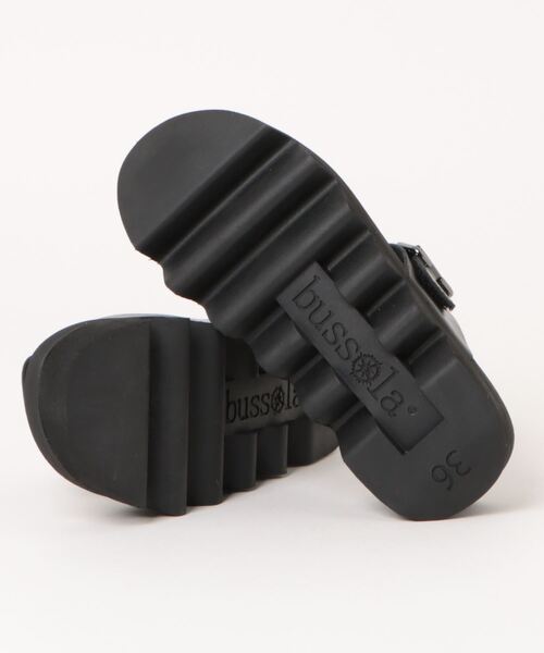 Bussola(ブソラ)の「【bussola】軽量厚底トングサンダル(945700)(サンダル・レディース・ブラック・37/36/35/38)」の3枚目の写真