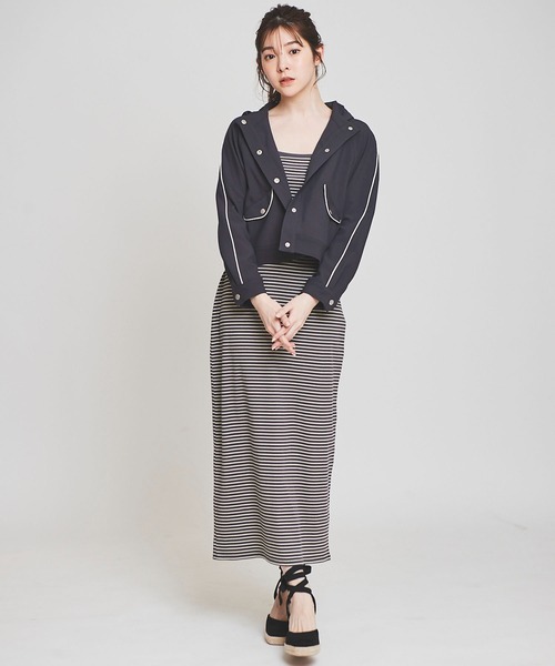 31 Sons de mode（トランテアン　ソン　ドゥ　モード）の「配色ラインフーディーブルゾン（マウンテンパーカー・レディース・ライトグレー/チャコールグレー/オフホワイト・36/38）」の11枚目の写真