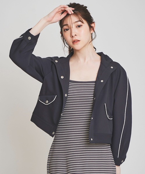 31 Sons de mode（トランテアン　ソン　ドゥ　モード）の「配色ラインフーディーブルゾン（マウンテンパーカー・レディース・ライトグレー/チャコールグレー/オフホワイト・36/38）」の7枚目の写真