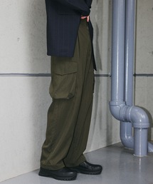 UJOH（ウジョー）の「〈別注〉 Wool Bush Pocket Cargo Pants（カーゴ