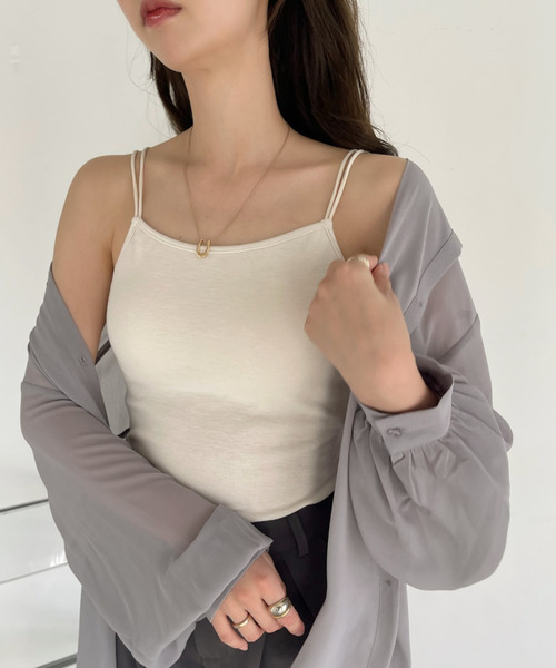 Ada.（エイダ）の「カップ付き ダブルストラップ キャミソール（キャミソール・レディース・ブラック/ライトベージュ/ブルー系その他/チャコール/サーモンピンク・FREE）」の16枚目の写真