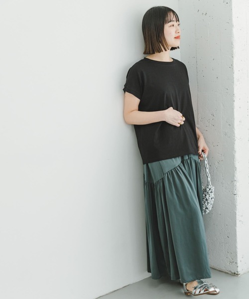 ITEMS URBANRESEARCH(アイテムズ アーバンリサーチ)の「フレンチTシャツ×ティアードスカート(ワンピース・レディース・ブラック系その他/ホワイト系その他/ベージュ系その他・FREE)」の6枚目の写真