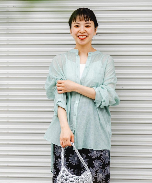 ITEMS URBANRESEARCH（アイテムズ アーバンリサーチ）の「コットンバンドカラーシャツ（シャツ/ブラウス・レディース・ミント/ブラウン/ライトベージュ・FREE）」の3枚目の写真