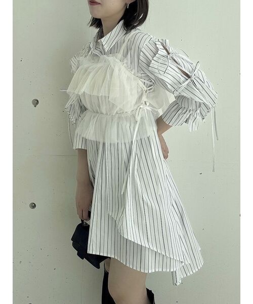 dazzlin（ダズリン）の「【久間田琳加コラボ】チュールシアーリボンビスチェ（タンクトップ・レディース・ブラック/グレー/オフホワイト・FREE）」の15枚目の写真