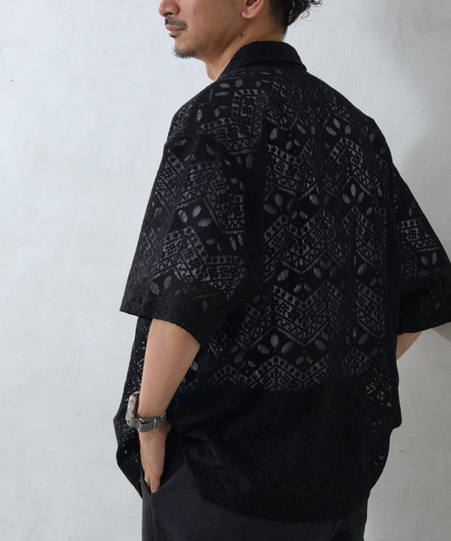 JOURNAL STANDARD relume（ジャーナルスタンダード　レリューム）の「アラベスクレース ウェーブレギュラーカラー半袖シャツ（シャツ/ブラウス・メンズ・ライトグリーン/ブラック/ブラウン系その他・MEDIUM/LARGE）」の17枚目の写真