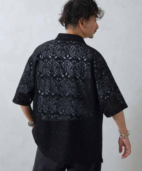 JOURNAL STANDARD relume（ジャーナルスタンダード　レリューム）の「アラベスクレース ウェーブレギュラーカラー半袖シャツ（シャツ/ブラウス・メンズ・ライトグリーン/ブラック/ブラウン系その他・MEDIUM/LARGE）」の16枚目の写真