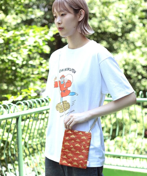 BEAMS JAPAN(ビームス ジャパン)の「鳥居株式会社 × BEAMS JAPAN / 別注 富士山柄 ポシェット(ショルダーバッグ・メンズ・オレンジ/ライトブルー/ホワイト・ONE SIZE)」の3枚目の写真
