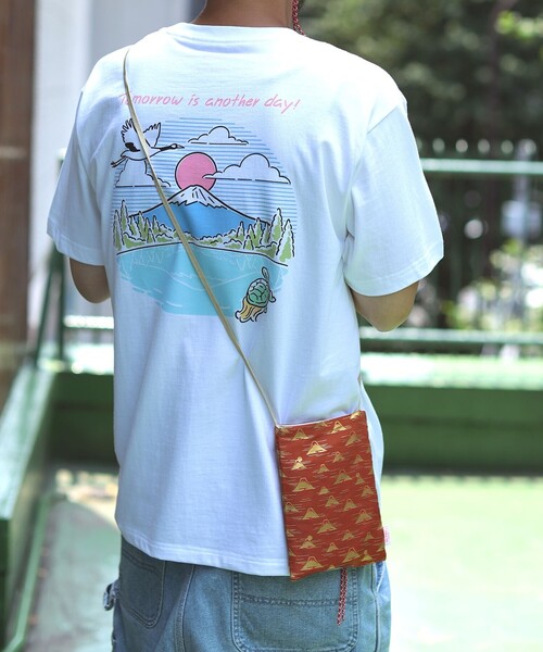 BEAMS JAPAN(ビームス ジャパン)の「鳥居株式会社 × BEAMS JAPAN / 別注 富士山柄 ポシェット(ショルダーバッグ・メンズ・オレンジ/ライトブルー/ホワイト・ONE SIZE)」の19枚目の写真