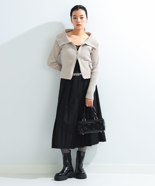 Ray BEAMS（レイビームス）の「Ray BEAMS / エナメル フラワー バッグ（トートバッグ・レディース・レッド/ブラック・ONE SIZE）」の3枚目の写真