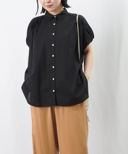 LUCA/LADY LUCK LUCA(ルカ/レディラックルカ)の「LC/LLL 袖バルーンフレンチブラウス(シャツ/ブラウス・レディース・ブラック/オフホワイト/ブラウン・FREE)」の1枚目の写真