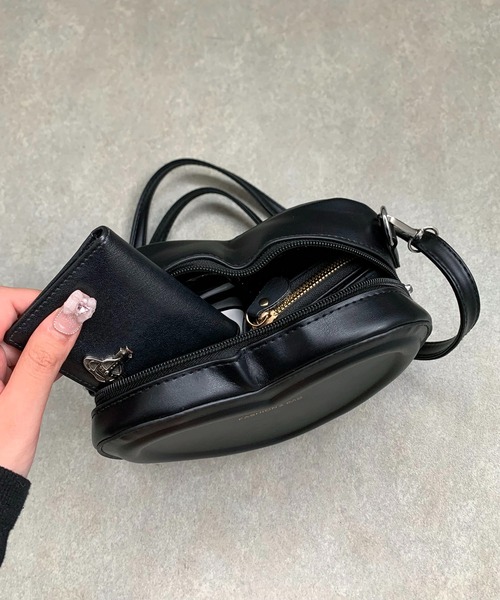 ショルダーバッグ・ポシェット FALLETT Graffiti Tide Bag 5SH046 セール】チェーン付き ハートモチーフ ショルダーバッグ