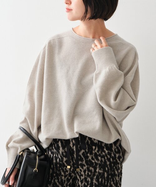 Spick & Span（スピックアンドスパン）の「CHESS ルーズボートネックニット（ニット/セーター・レディース・ベージュ/チャコールグレー/ライトグリーン/イエロー系その他/ピンク系その他・FREE）」の20枚目の写真