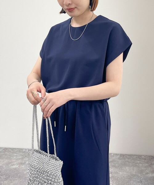 fredy emue（フレディエミュ）の「【セットアップ可能】カットジョーゼットフレンチ袖プルオーバー（Tシャツ/カットソー・レディース・ベージュ/ネイビー/ブラック・38）」の12枚目の写真