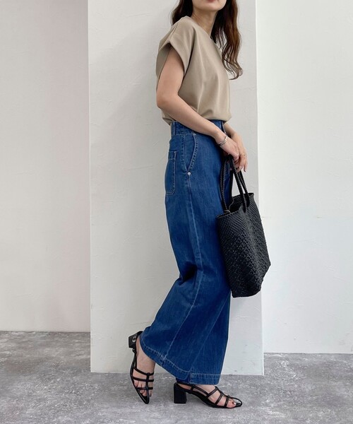 fredy emue（フレディエミュ）の「【セットアップ可能】カットジョーゼットフレンチ袖プルオーバー（Tシャツ/カットソー・レディース・ベージュ/ネイビー/ブラック・38）」の20枚目の写真