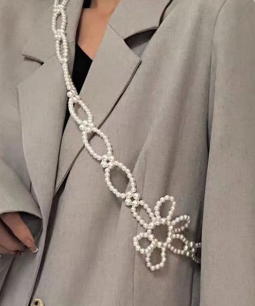 Achic(アシック)の「ハーネス斜めがけ ネックレス ベルト(ベルト・レディース・オフホワイト・F)」の4枚目の写真