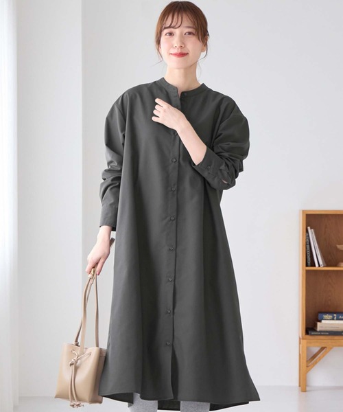 Viola e Viola(ヴィオラエヴィオラ)の「お手入れ簡単羽織に使えるシャツワンピース(シャツワンピース・レディース・ダークグレー/カーキ/ホワイト・M/L/LL/3L)」の11枚目の写真