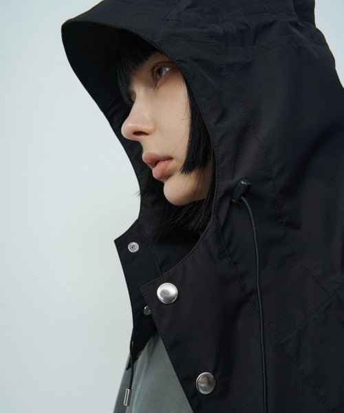 AIVER（アイバー）の「AIVER　3レイヤーフーディー（キャップ・メンズ・ナチュラル/ブラック・FREE）」の8枚目の写真