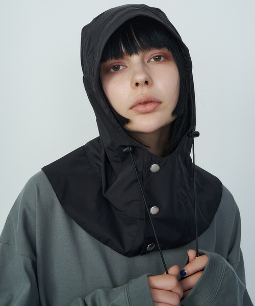 AIVER（アイバー）の「AIVER　3レイヤーフーディー（キャップ・メンズ・ナチュラル/ブラック・FREE）」の5枚目の写真