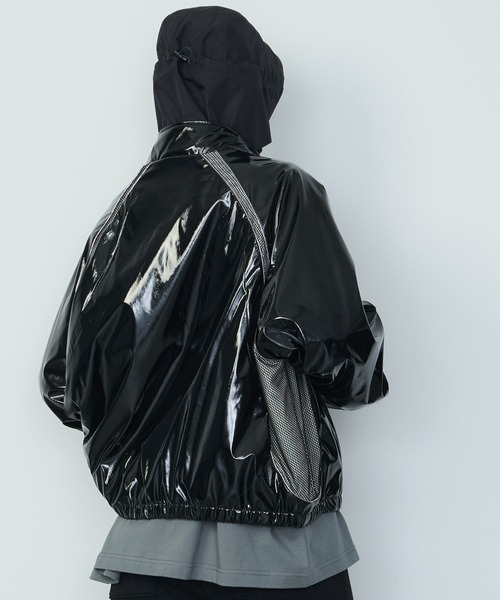 AIVER（アイバー）の「AIVER　3レイヤーフーディー（キャップ・メンズ・ナチュラル/ブラック・FREE）」の11枚目の写真