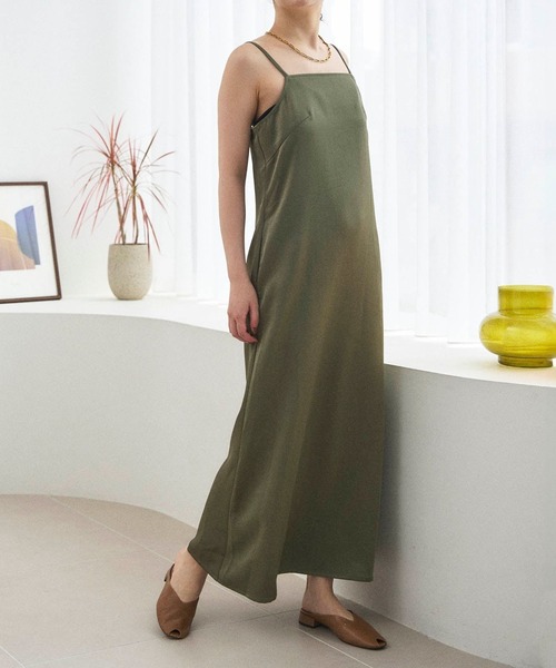 Sirin(シリン)の「≪セットアップ可≫ ヴィンテージサテンキャミワンピース(ワンピース・レディース・ブラック/オリーブ/オフホワイト・FREE)」の10枚目の写真