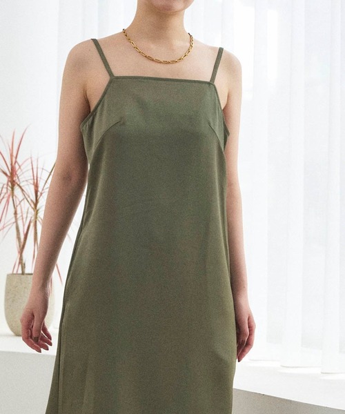 Sirin(シリン)の「≪セットアップ可≫ ヴィンテージサテンキャミワンピース(ワンピース・レディース・ブラック/オリーブ/オフホワイト・FREE)」の15枚目の写真