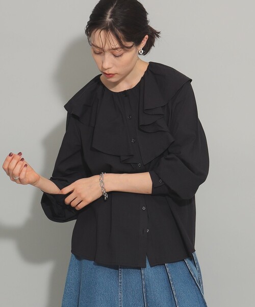 Ray BEAMS（レイビームス）の「ビッグ ラッフルカラー シャツ（シャツ/ブラウス・レディース・ホワイト/ブラック・ONE SIZE）」の12枚目の写真