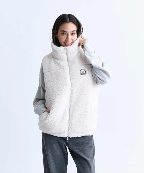 ROXY（ロキシー）の「BETTER THAN THE SUN/ロキシーモコモコボアベスト（ベスト・レディース・ピンク/ホワイト/ブラック/チャコールグレー/カモフラージュ・LARGE/MEDIUM/SMALL/X-LARGE）」の2枚目の写真