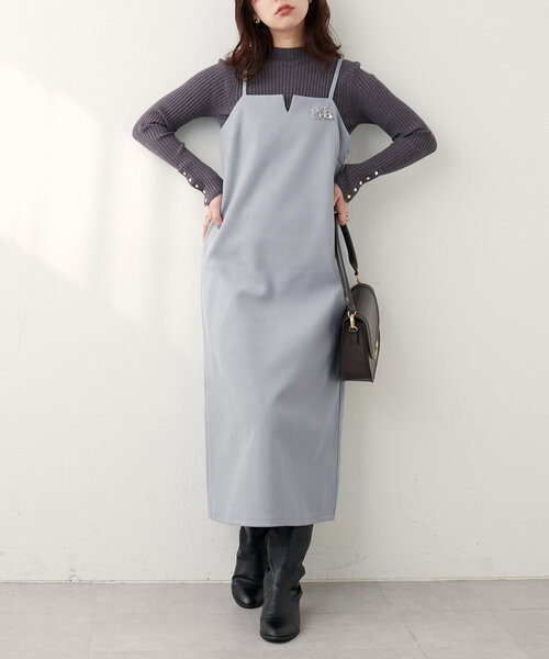 natural couture(ナチュラルクチュール)の「【WEB限定】キーネック圧縮ニットキャミワンピース(ワンピース・レディース・その他2/その他1/ブラウン/ブラック/サックスブルー・FREE)」の3枚目の写真