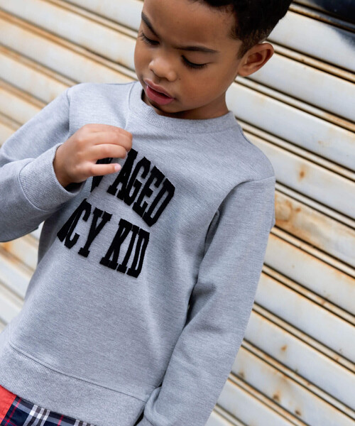 WASK（ワスク）の「シャツレイヤード風ロゴ刺しゅうポンチトレーナー(100~160cm)（スウェット・キッズ・グレー/ブルー・130cm/120cm/150cm/160cm/140cm/110cm/100cm）」の12枚目の写真