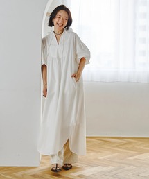 フリルネックカフタンワンピース