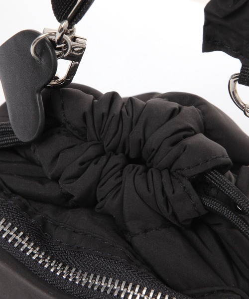 BAYFLOW（ベイフロー）の「フリル巾着ミニショルダー（ショルダーバッグ・レディース・シルバー/ブラック/カーキ・FREE）」の11枚目の写真