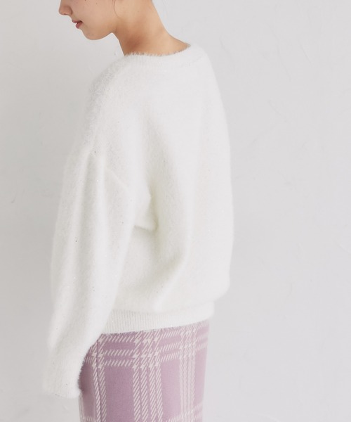 tocco closet(トッコ クローゼット)の「スパンコール入りフェザーニットプルオーバー(ニット/セーター・レディース・ラベンダー/ピンク/オフホワイト・M)」の8枚目の写真