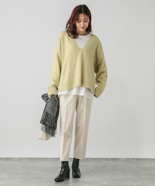 GLOBAL WORK(グローバルワーク)の「フワフワHugme2SETVネック/140474(ニット/セーター・レディース・グリーン系その他3/ベージュ/ブラック/ライトイエロー・FREE)」の17枚目の写真