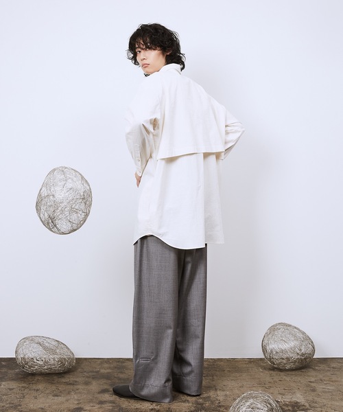 Dulcamara(ドゥルカマラ)の「トレンチシャツ(シャツ/ブラウス・メンズ・キナリ/スミクロ/レッド・0/1)」の9枚目の写真