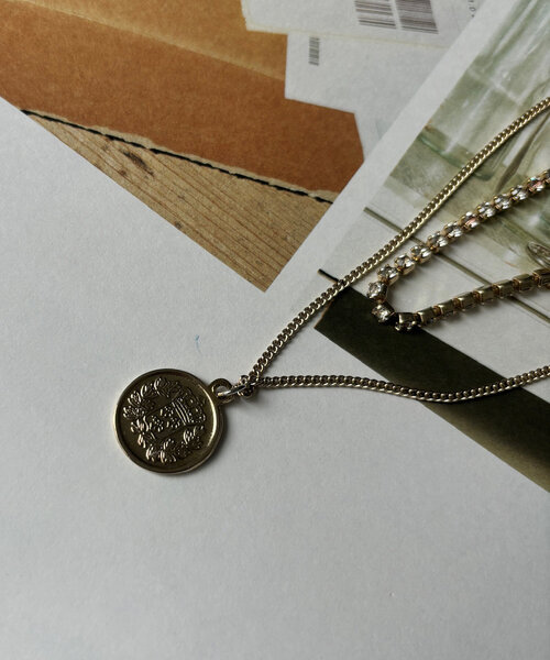 DouDou（ドゥドゥ）の「ラインストーンコイン2連ネックレス（ネックレス・レディース・シルバー/ゴールド・FREE）」の8枚目の写真