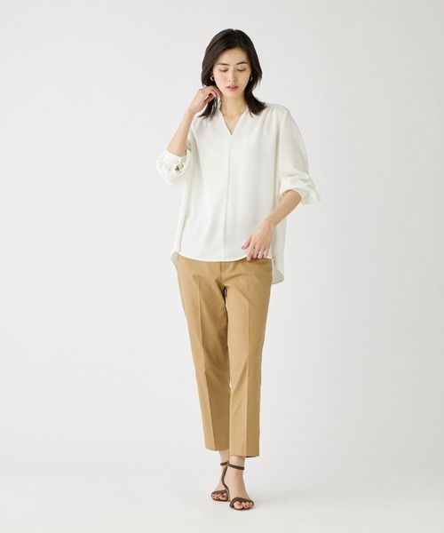 I.T.'S international（イッツインターナショナル）の「ヴィーナスバックサテン スタンドカラーブラウス（シャツ/ブラウス・レディース・ピンク/オフホワイト/ブラック・9号）」の10枚目の写真