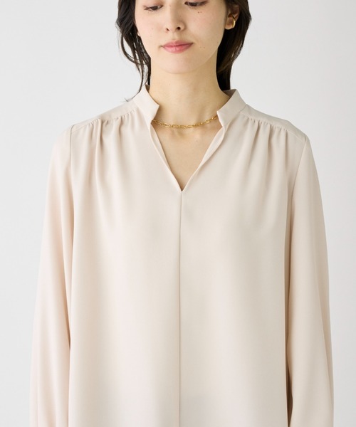I.T.'S international（イッツインターナショナル）の「ヴィーナスバックサテン スタンドカラーブラウス（シャツ/ブラウス・レディース・ピンク/オフホワイト/ブラック・9号）」の15枚目の写真
