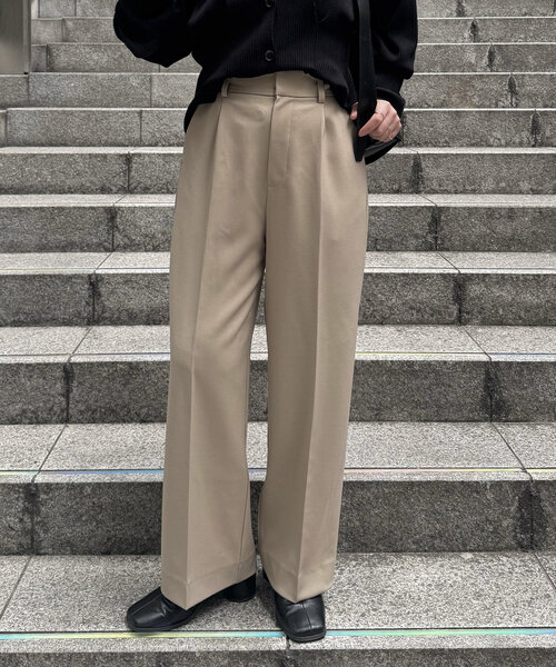 CAPRICIEUX LE'MAGE（カプリシューレマージュ）の「【低身長・高身長サイズあり】タックストレートパンツ（その他パンツ・レディース・ブラック/ホワイト系その他/ベージュ・36/38/PS/TM）」の16枚目の写真